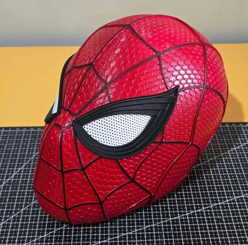Spider-Man – Klasik Kırmızı Örümcek Maskesi 3D baskı koleksiyon maskesi