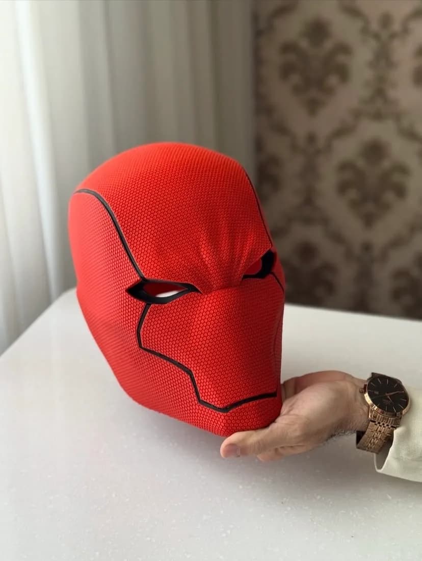 Red Hood – Kırmızı Taktik Koleksiyon Maskesi 3D baskı koleksiyon maskesi